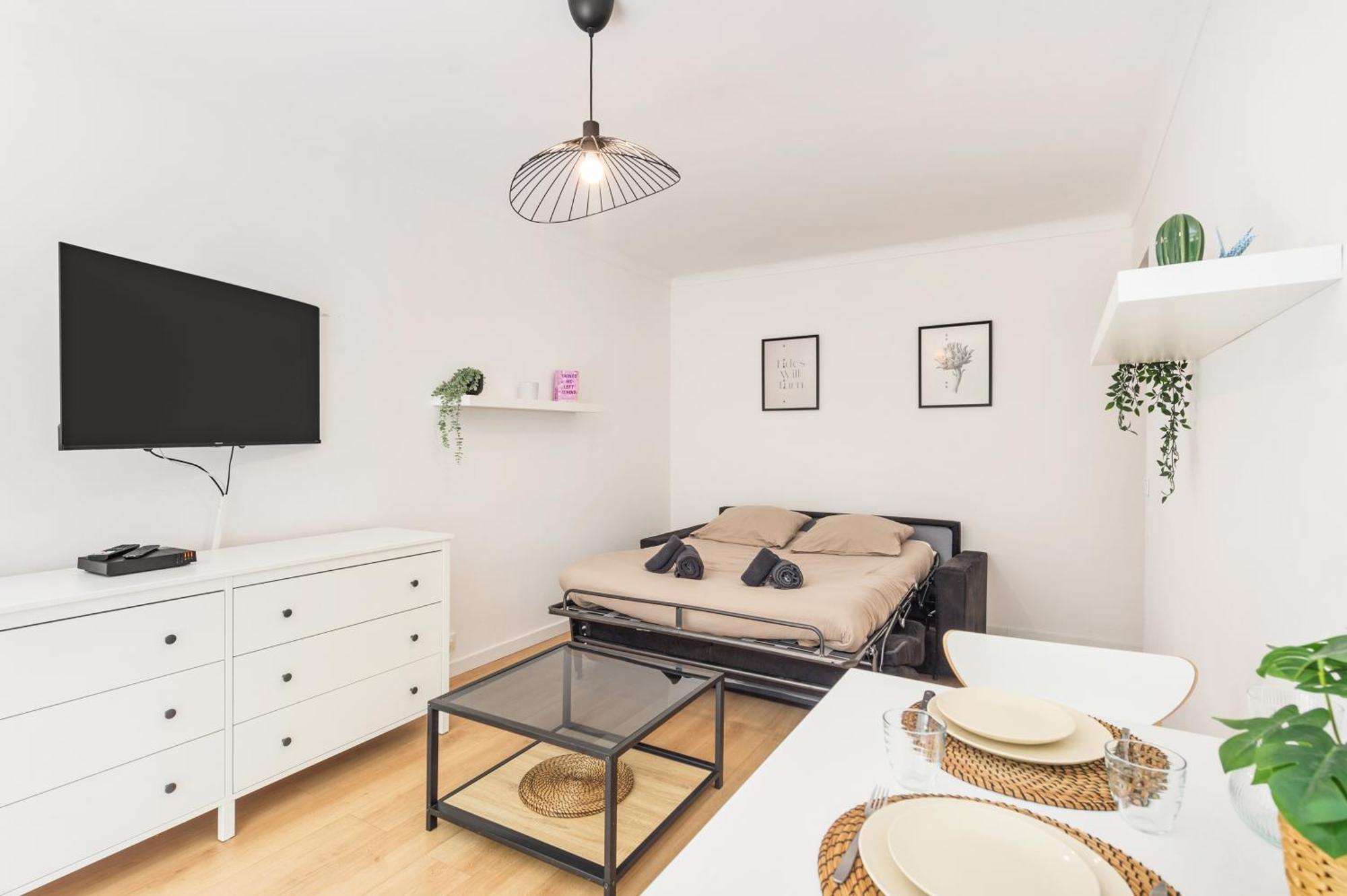 Studio Moderne Ментона Экстерьер фото